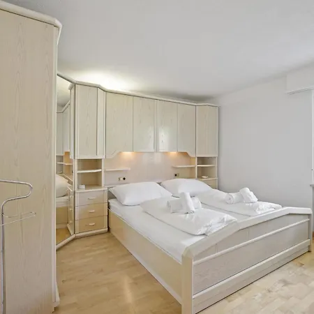 Appartement Ruggli By Interhome